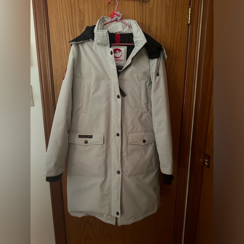 Canada Weather Gear Cream Winter Jacket
